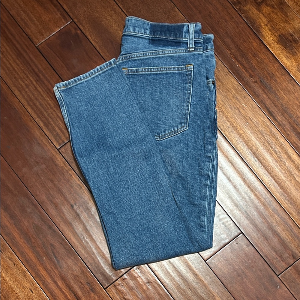 Abercrombie & Fitch The Skinny High Rise, size 29/8
Great condition